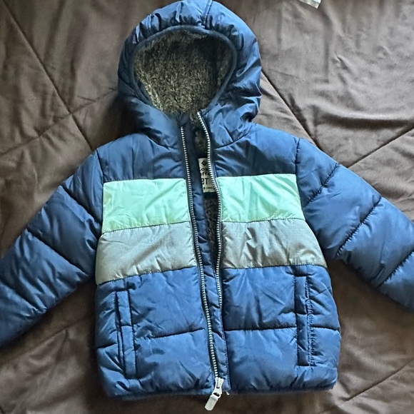 Cozy Puffer Jacket - Picture 2 of 6